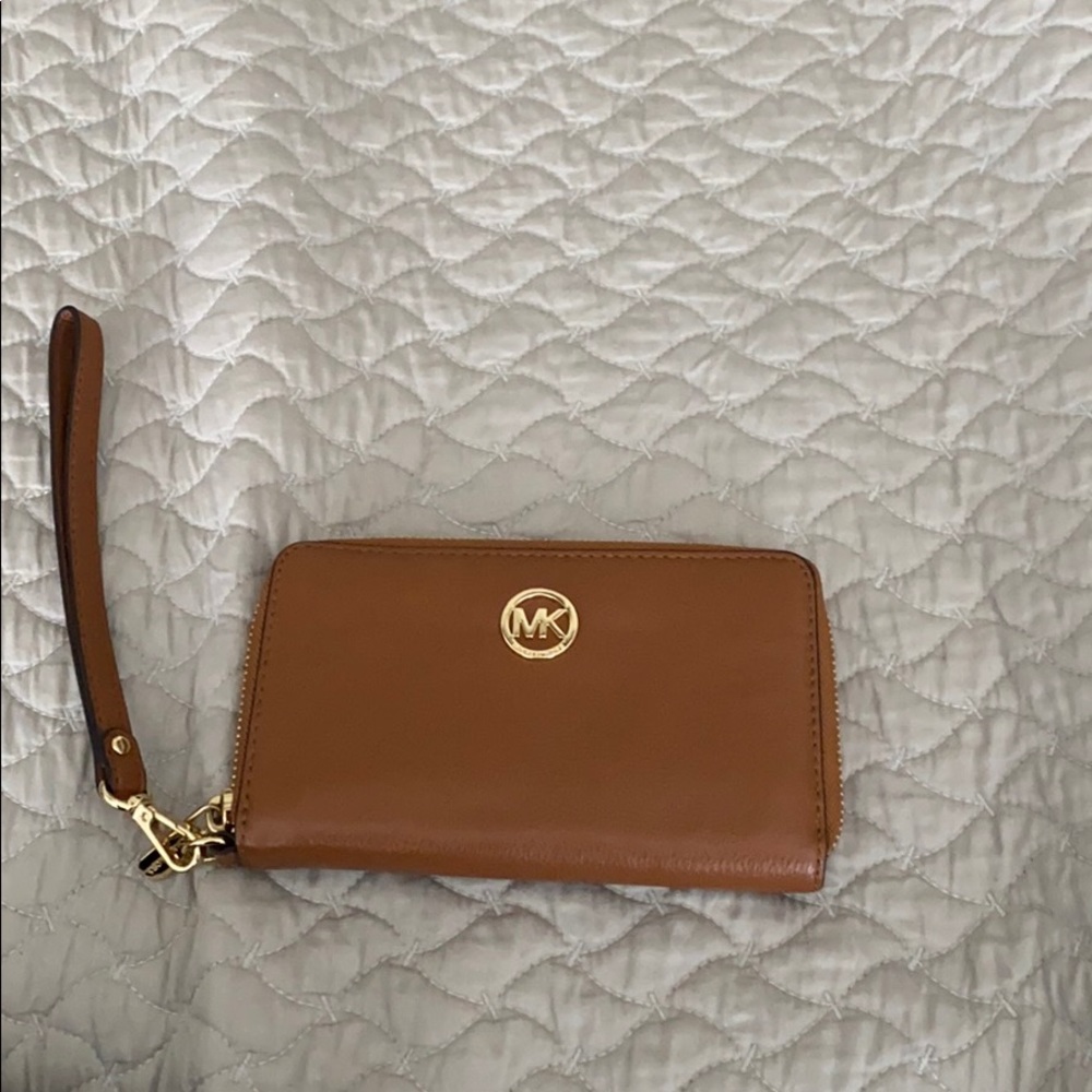 Michael Kors Wristlet